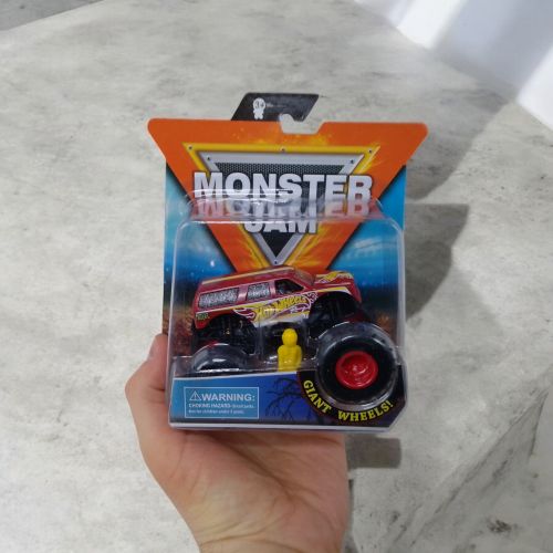 Машина "Monster Jam"