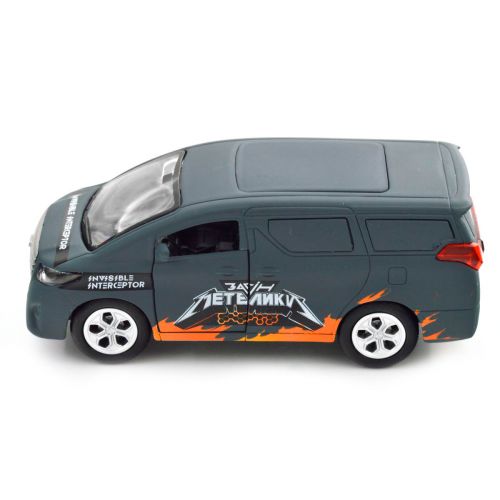 Машинка металева із серії "Шеврони Героїв" - Toyota Alphard - "Загін метеликів"