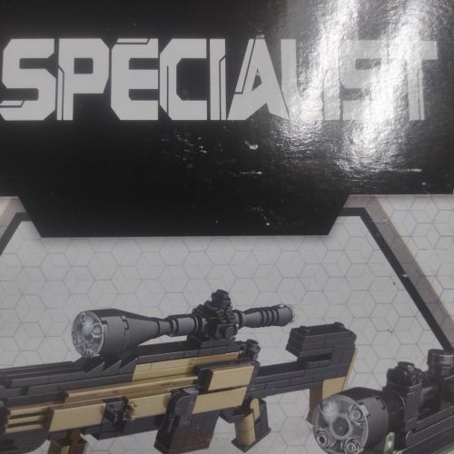 Уцінка. Конструктор "Arms specialist" (559 дет) Пошкоджена упаковка